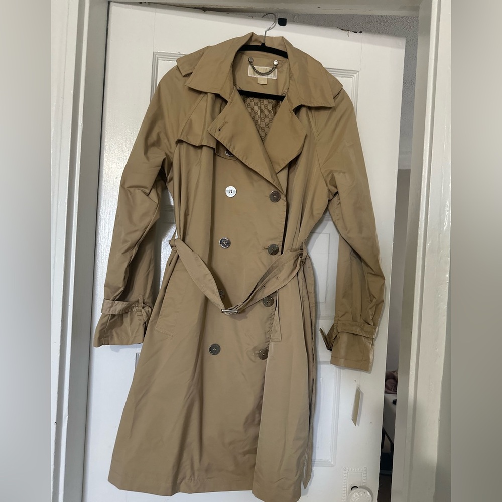 Michael Kors Double-Breasted Tan Trench Coat